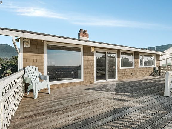 4th image of 26580 Beach Dr