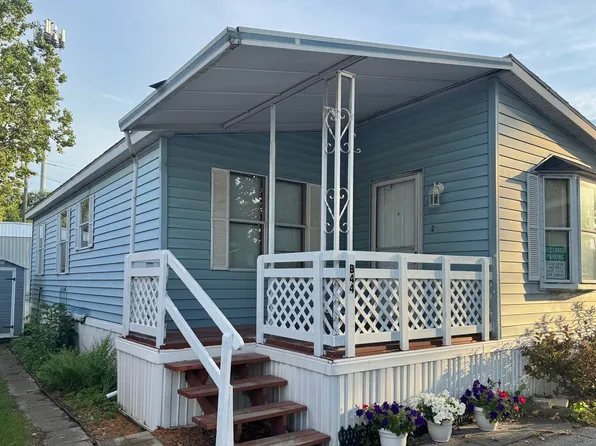 2993 Curtis St #44B, Des Plaines, IL 60018