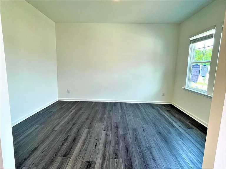 270 Rivulet Dr — Photo 3