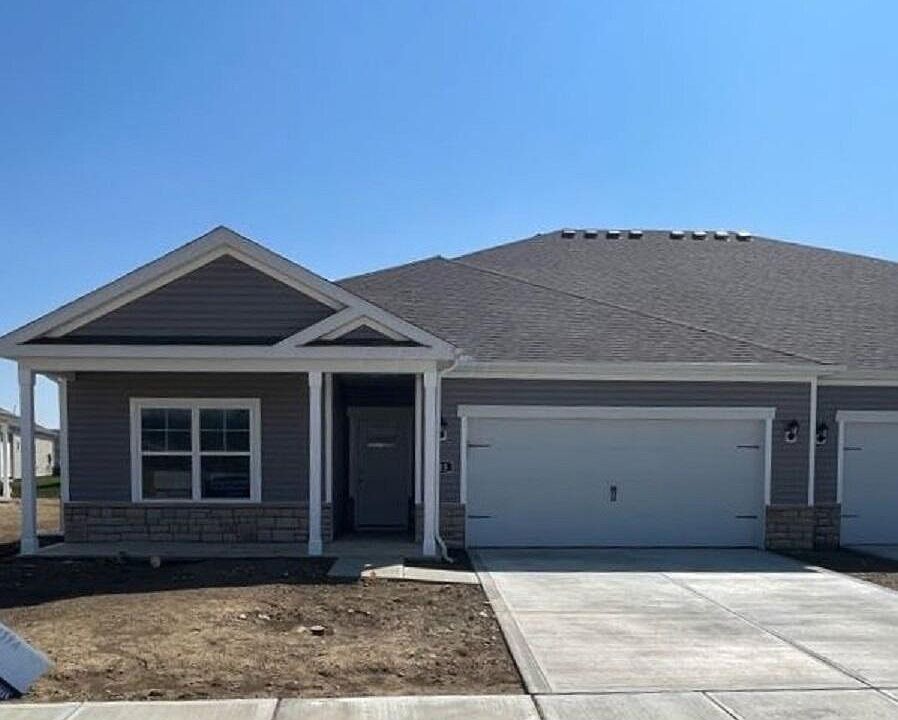 1st image of 425 Helena Dr #158A