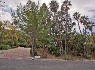 12 Inverness Rd, Thousand Oaks, CA 91361