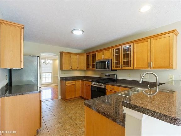 5th image of 4894 Highland Place Ct