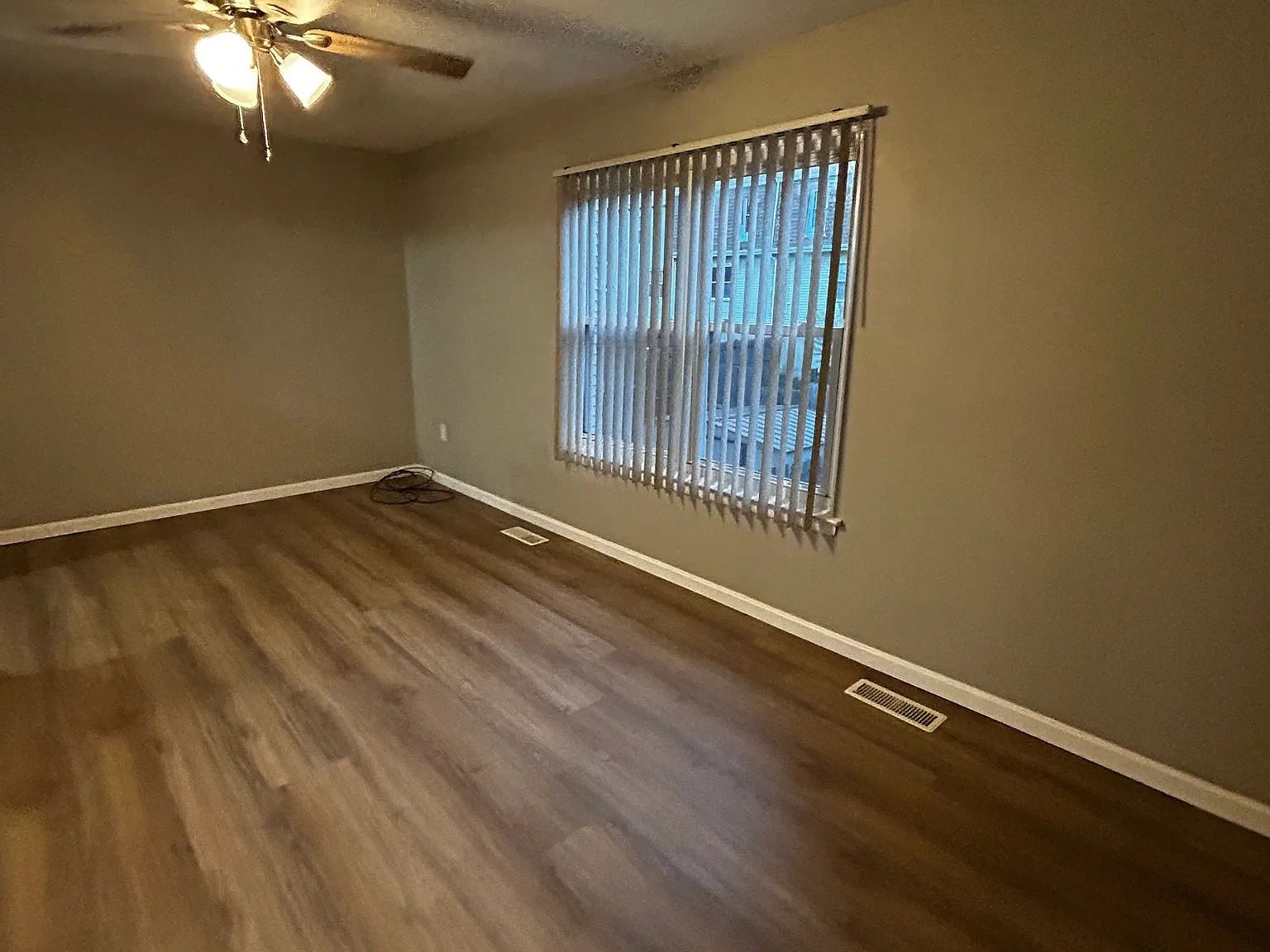 1818 Jaybird Ct — Photo 3