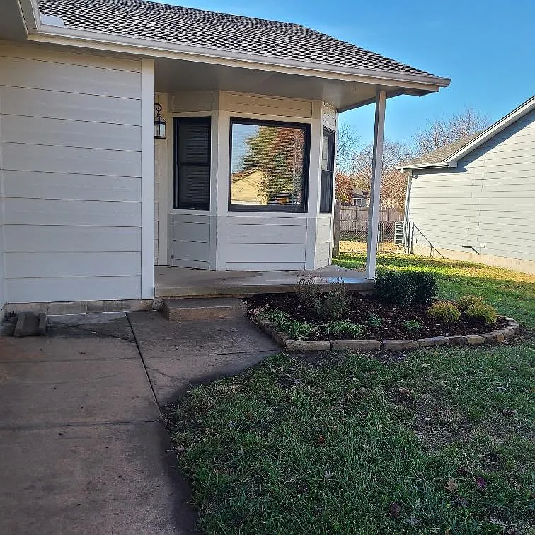 3 bed, 1640 sqft, $1,650 — Photo 2