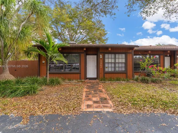 13502 SW 102nd Ln, Miami, FL 33186