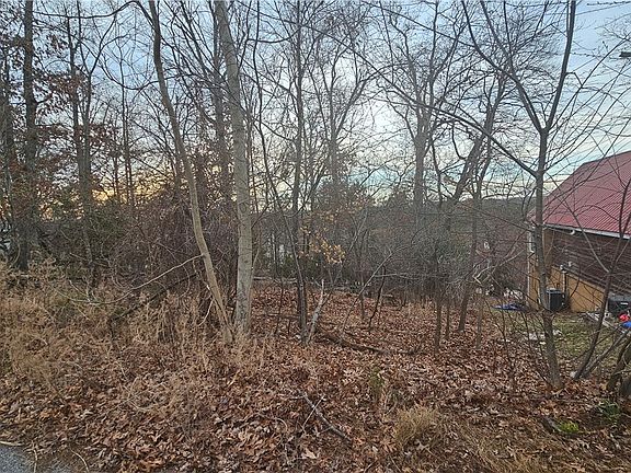 2nd image of 84 Morocco Dr