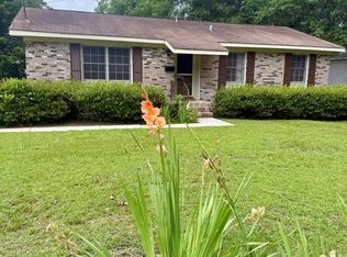 111 Saint Johns Dr, Dothan, AL 36301