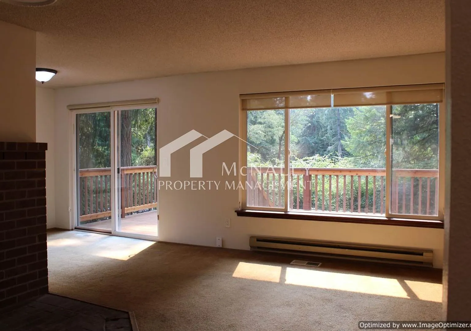 Charming 3-Bedroom Rambler with Spacious Yard and RV Parking — Photo 3