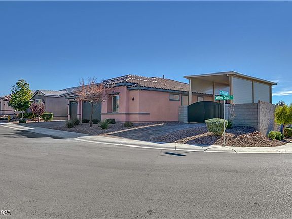 2nd image of 1551 Bryce Canyon St