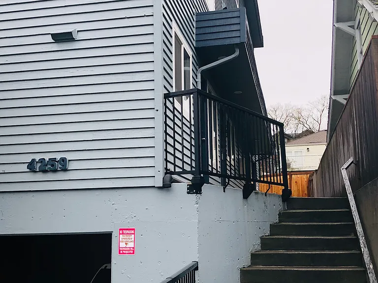 4259 Woodland Park Ave N #5 — Photo 20