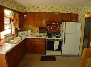 3457 Lee Ave N, Crystal, MN 55422