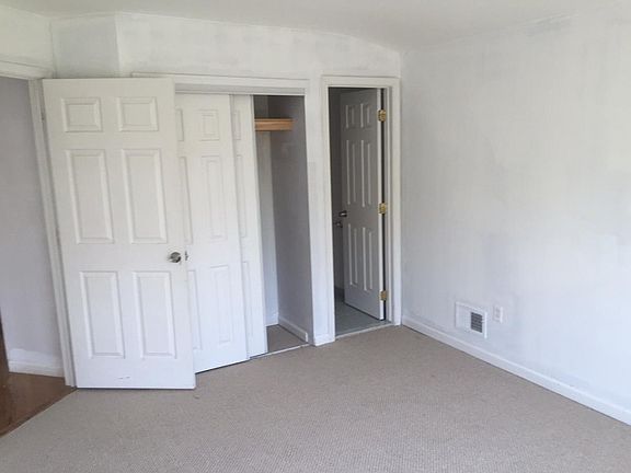 2nd image of 6 Knesel St Fl 2