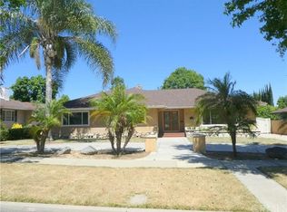 1372 N 1st Ave, Upland, CA 91786