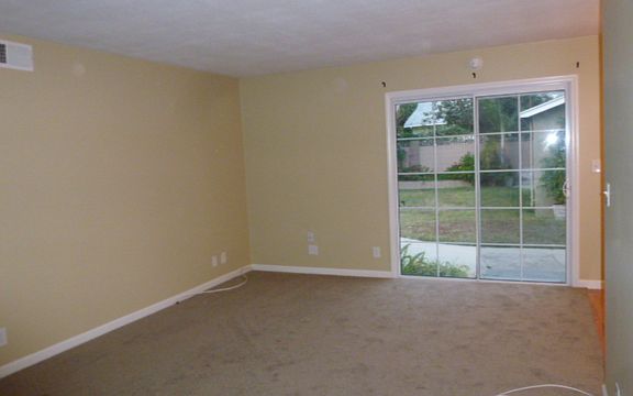 Lliving room