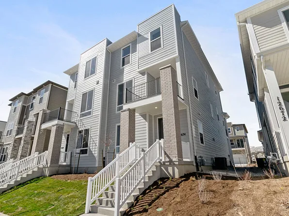 12674 S Glacier Trail Ln, Herriman, UT 84096