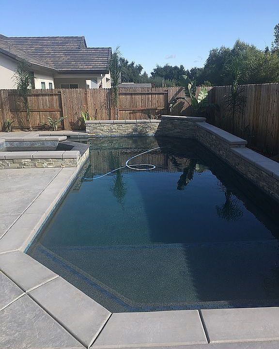 2nd image of 737 Parkridge Dr