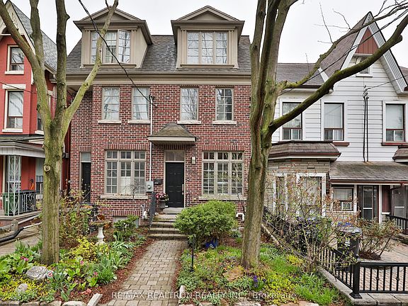 2nd image of 51B Foxley St