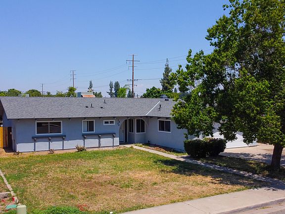 2nd image of 1620 W Grand Avenue