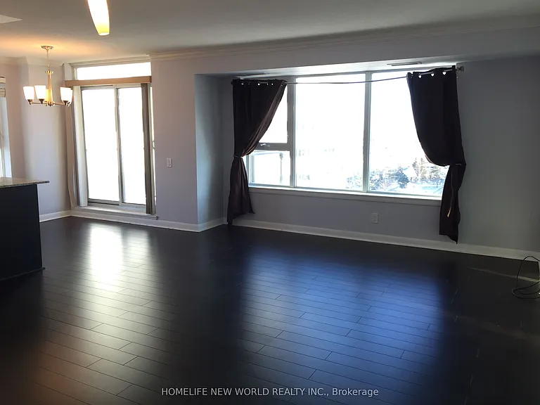 25 Town Centre Ct #902 — Photo 2