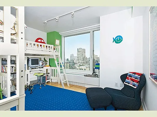 Sold by Stribling | media 4