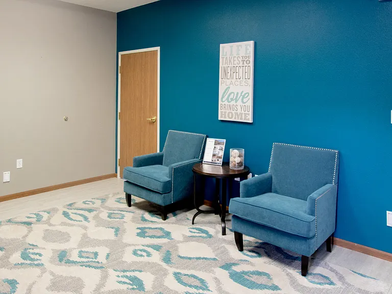 Marshall Apartments — Photo 15