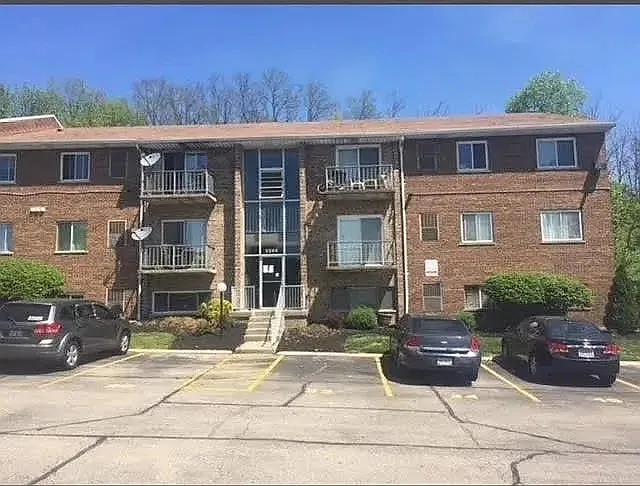 2431 Mustang Dr #15