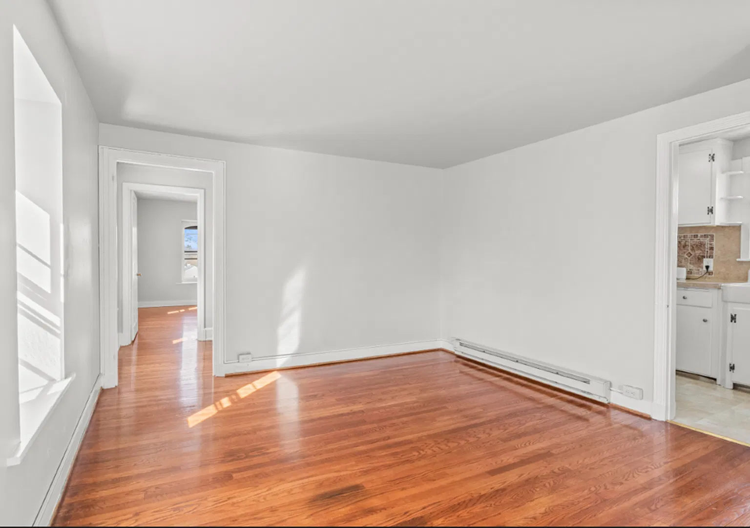 645 S Sumneytown Pike — Photo 2