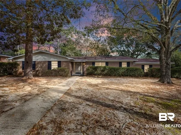 1004 Heidi St, Mobile, AL 36608