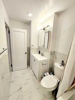 Rented by Oxford Property Group | media 11