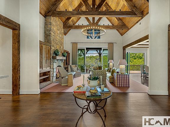 3rd image of 2068 High Mountain Drive
