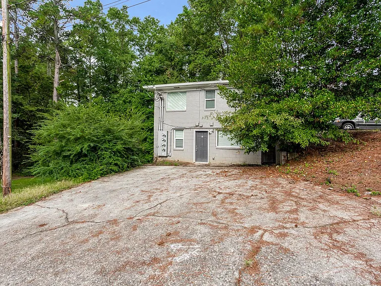 6696 Mableton Pkwy SE #C — Photo 1