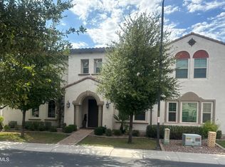 1961 W Yellowstone Way, Chandler, AZ 85248