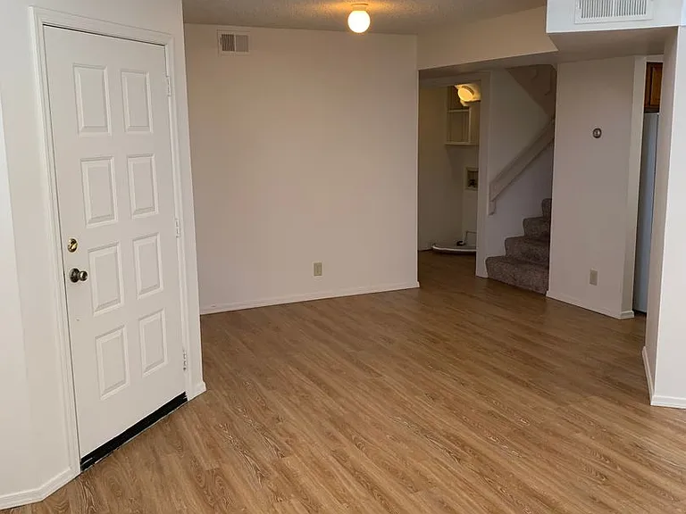 4260 E Spring Meadows Cir — Photo 7