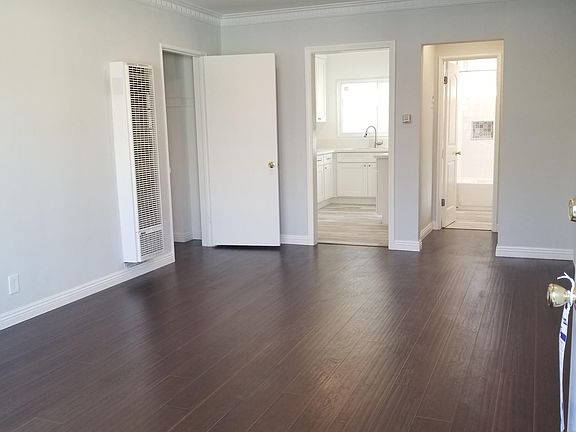 3rd image of 5446 Sierra Vista Ave