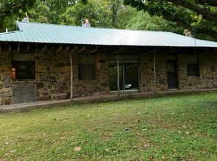 1147 Genes Point Rd, Rogersville, MO 65020