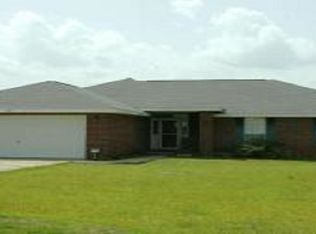305 Shield Dr, Crestview, FL 32539