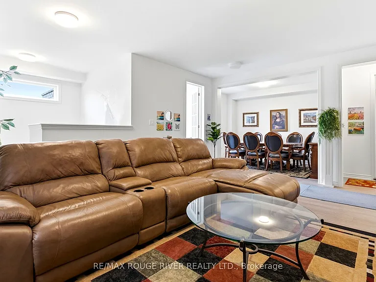 1017 Trailsview Ave — Photo 3