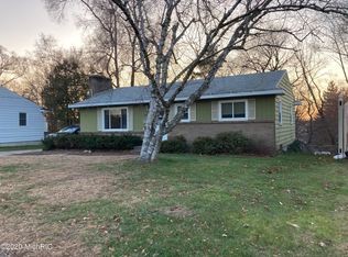 3455 Perry Ave SW, Wyoming, MI 49519