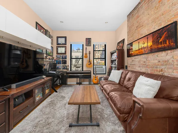 336 E 77th St APT 18, Manhattan, NY 10075