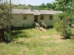 1446 Hopkins Rd, Rocky Mount, VA 24151