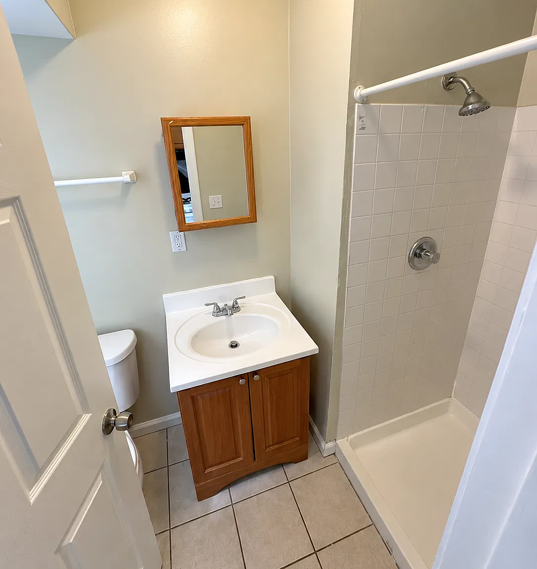 Studio, 600 sqft, $1,295 — Photo 4