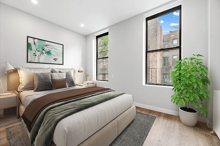 1st image of 437 W 46th St #4R