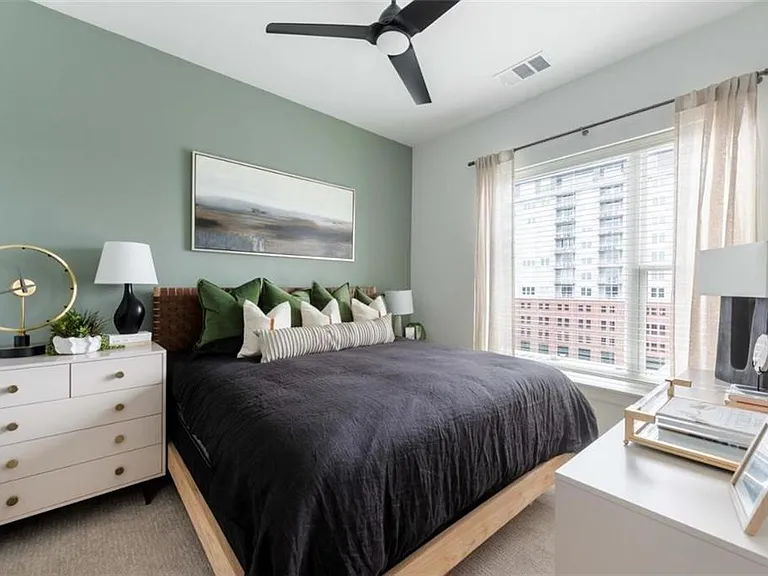 665 Auburn Ave NE #610 — Photo 2