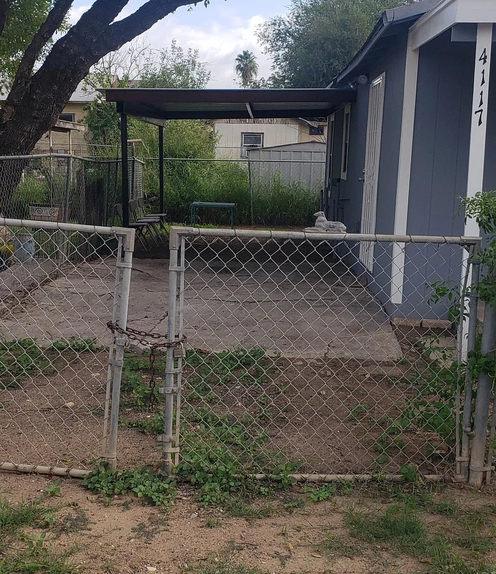 2 bed, $900 — Photo 4