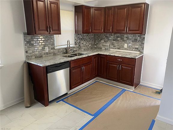 4th image of 3788 Jo Ann Dr