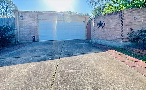 7419 San Morino Dr Photo 1