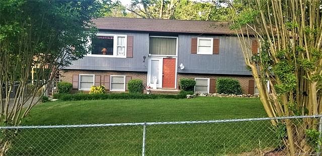 1st image of 715 Sharon Dr