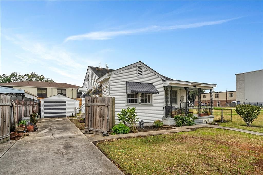 738 Carrollton Ave, Metairie, LA 70005 | MLS #2425472 | Zillow