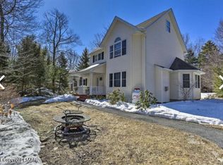 104 Willow Pl, Tobyhanna, PA 18466