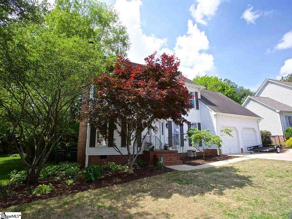 2nd image of 614 Oak Pointe Ct